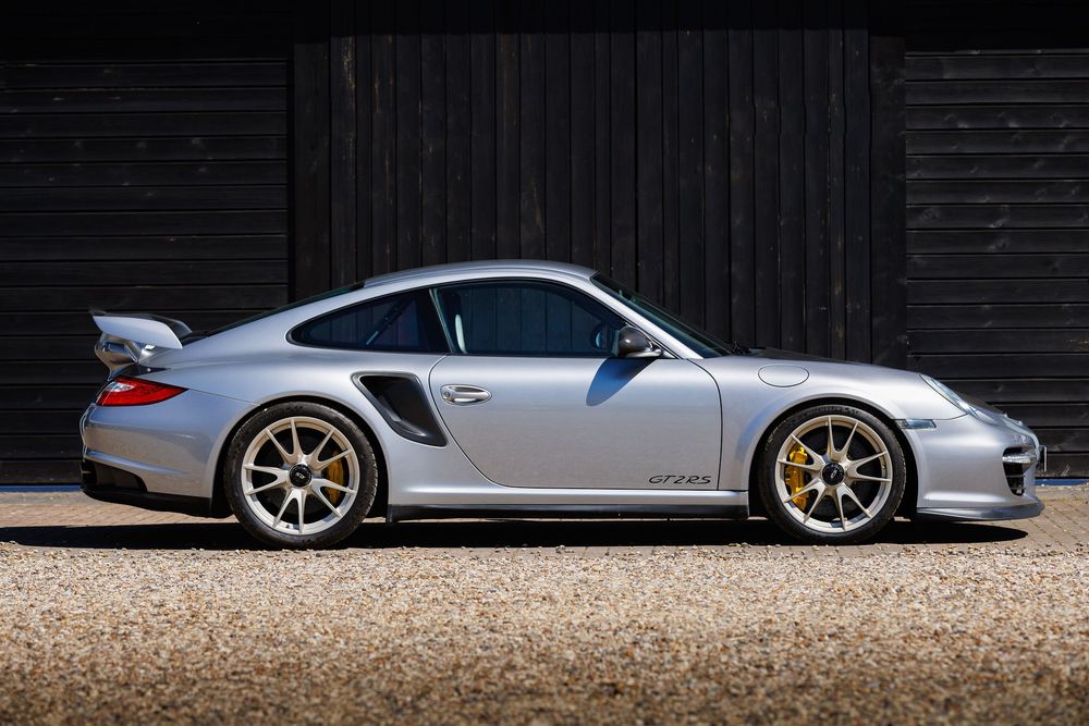 2011 Porsche GT2 RS